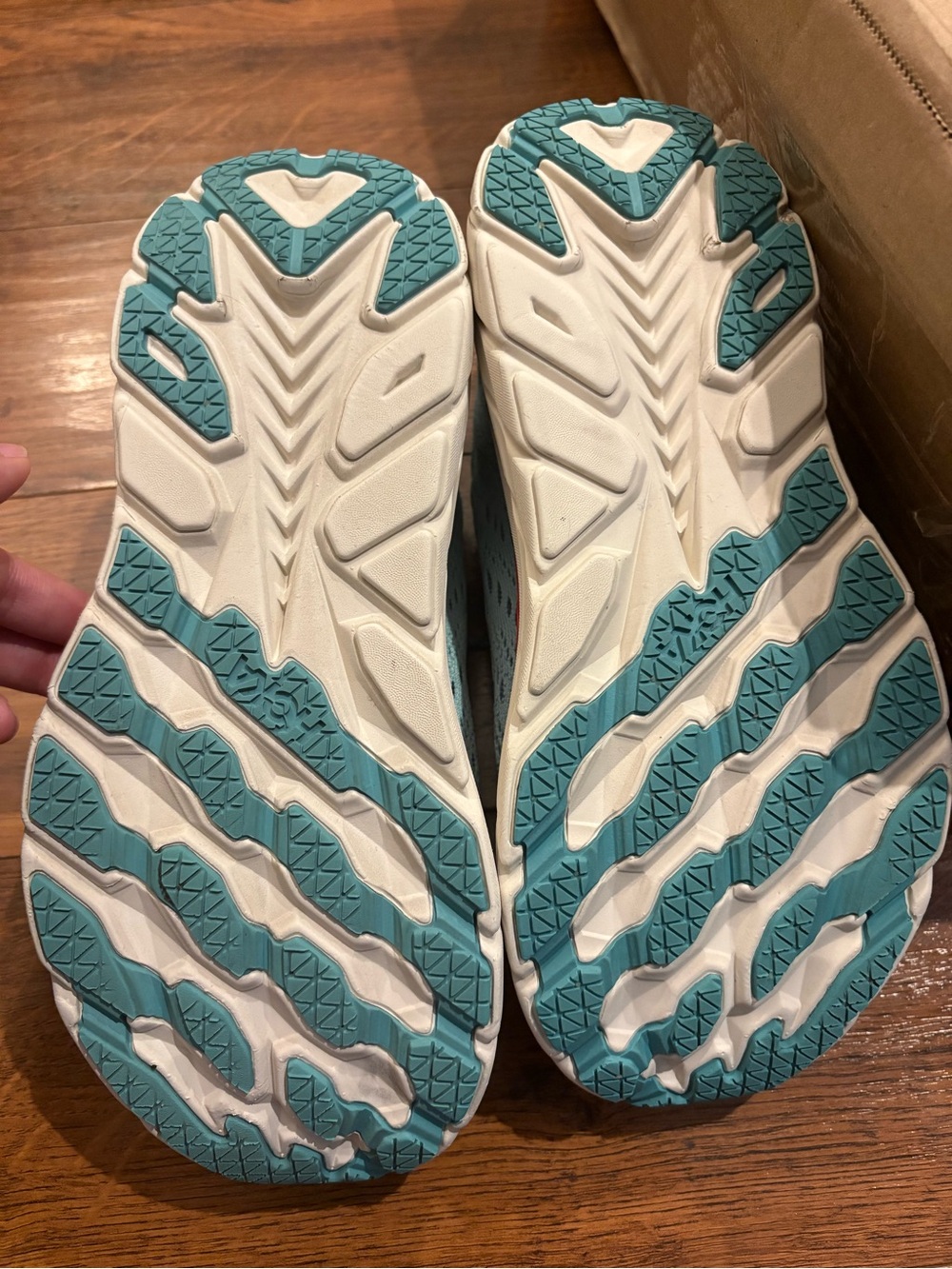 HOKA Clifton 8 Women’s 7B Aquarelle Eggshell Blue Running Shoes - Picture 6 of 6